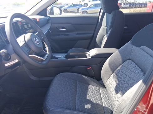 New 2026 Nissan Kicks SV w/ SV Premium Package FWD image 23