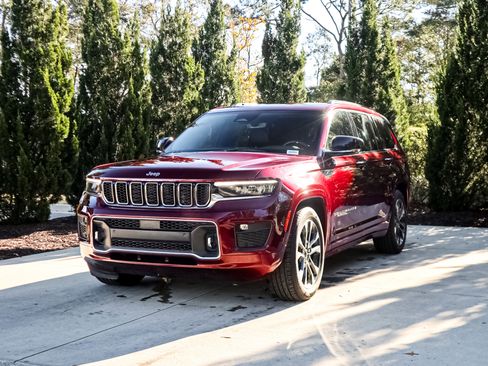 Used 2022 Jeep Grand Cherokee L Overland image 5