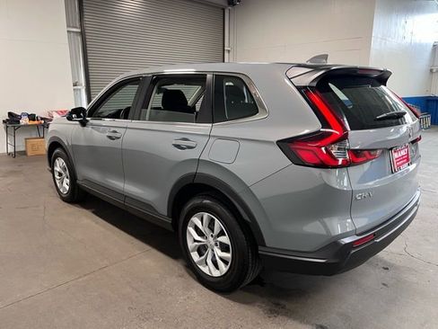 Used 2023 Honda CR-V LX image 6