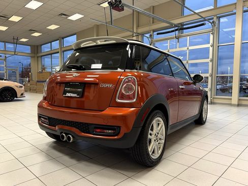 Used 2011 MINI Cooper S image 10