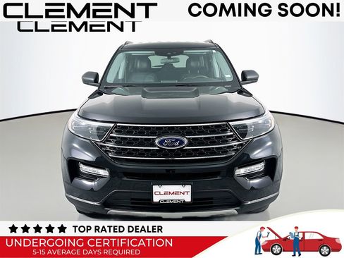 Used 2022 Ford Explorer XLT w/ Equipment Group 202A image 3