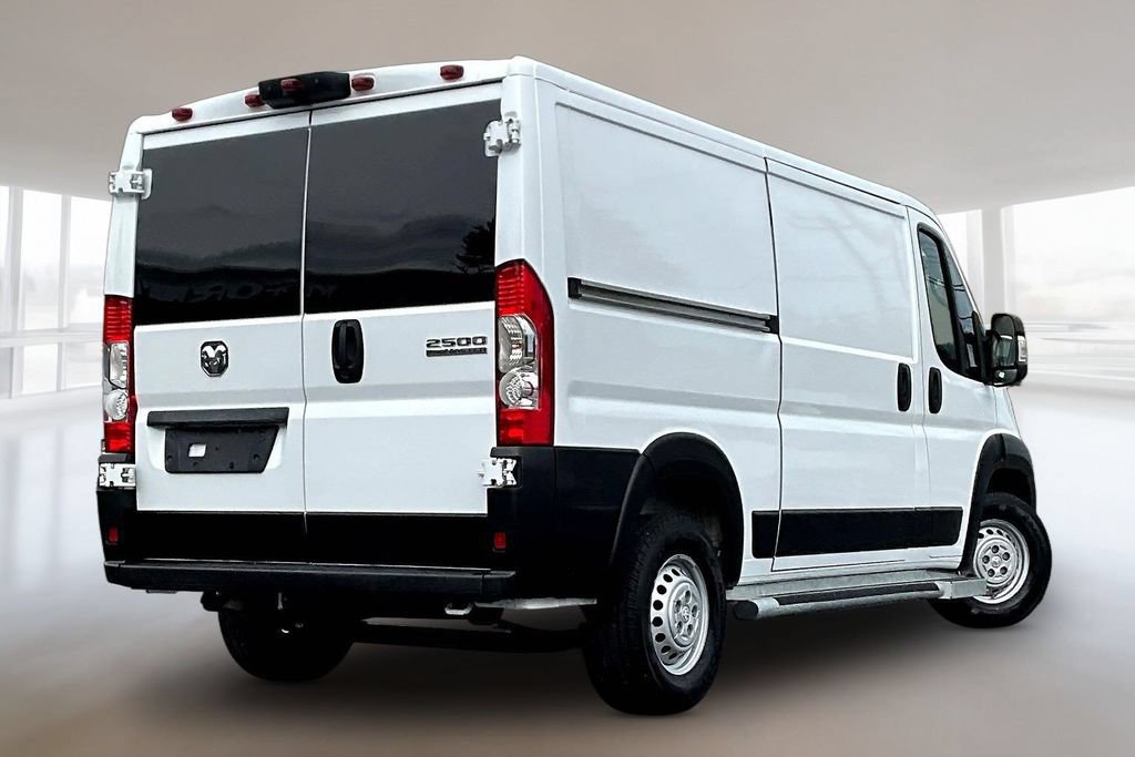 Used 2025 RAM ProMaster 2500 w/ U-Haul Equipment Group FWD image 6