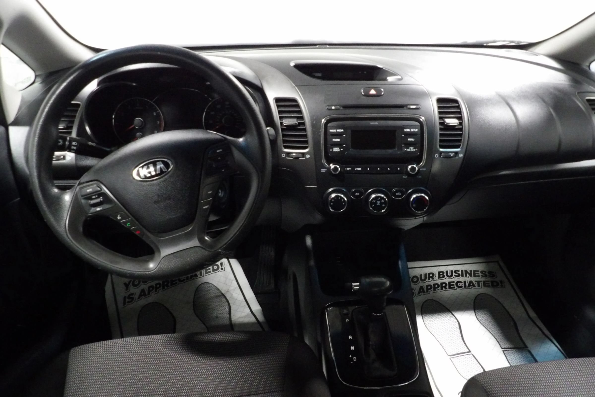 Used 2017 Kia Forte LX FWD image 10