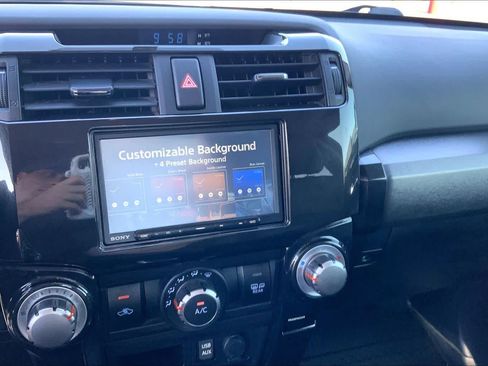 Used 2019 Toyota 4Runner TRD Off-Road Premium AWD/4WD image 34