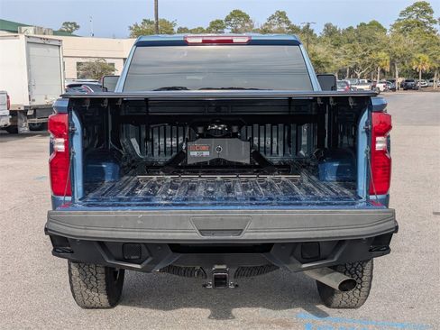 Used 2025 Chevrolet Silverado 2500 Custom w/ Custom Convenience Package image 14