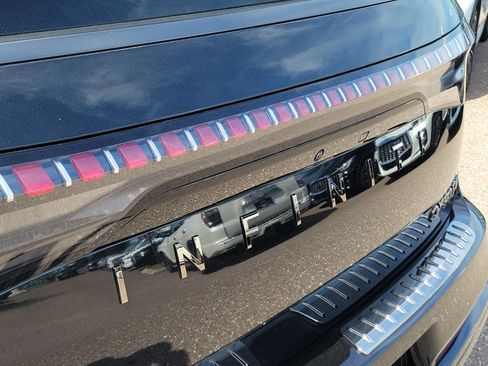 Certified 2026 INFINITI QX80 4WD w/ Sport Exterior Package image 6