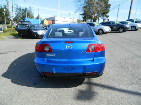 Used 2005 MAZDA MAZDA3 s image 7