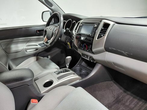 Used 2014 Toyota Tacoma 4x4 Double Cab image 27