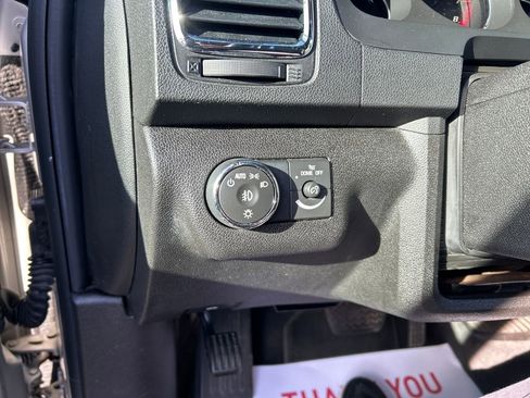 Used 2012 GMC Acadia Denali image 30