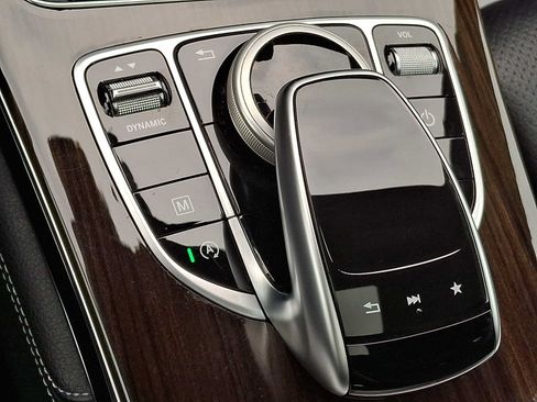 Used 2019 Mercedes-Benz GLC 300 4MATIC Coupe image 20