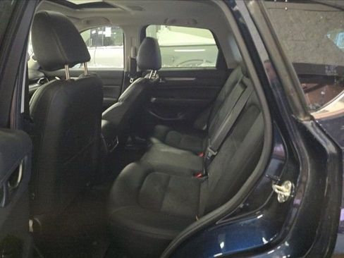 Used 2019 MAZDA CX-5 Touring image 9
