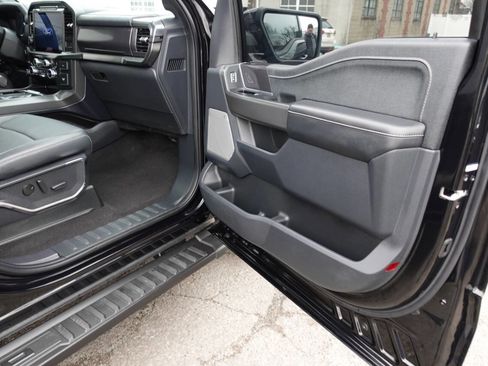 Used 2024 Ford F150 Lariat image 35