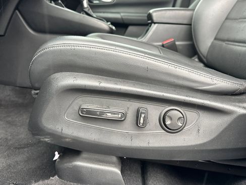 Used 2024 Honda CR-V EX-L image 14