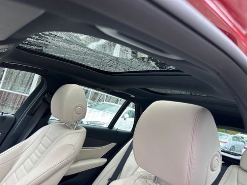 Used 2020 Mercedes-Benz E 450 4MATIC Wagon image 24
