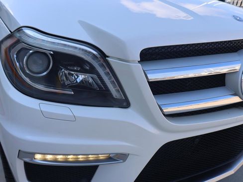 Used 2015 Mercedes-Benz GL 63 AMG 4MATIC image 14