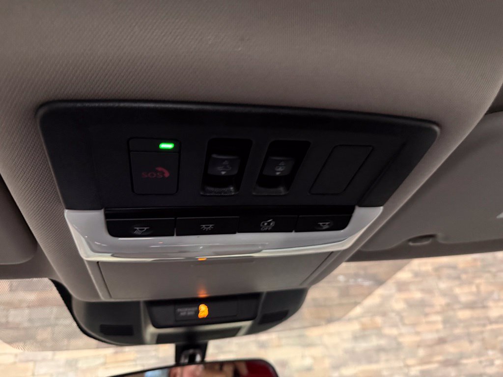 Certified 2025 Nissan Rogue SV w/ SV Premium Package FWD image 25
