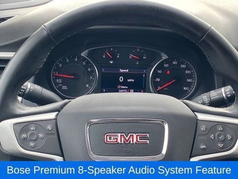 Certified 2023 GMC Acadia SLT image 8