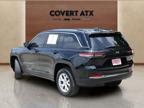 Used 2023 Jeep Grand Cherokee Limited w/ Luxury Tech Group II RWD image 3