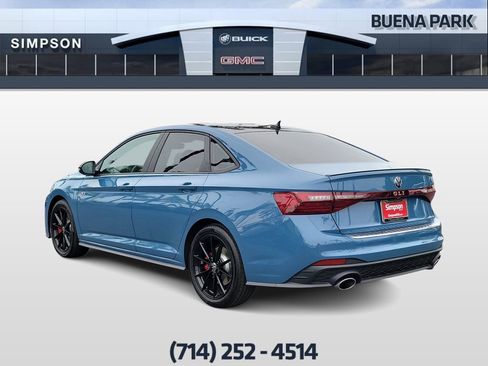 Used 2025 Volkswagen Jetta GLI Autobahn image 6