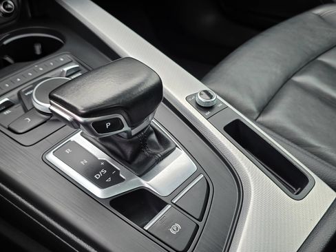 Used 2017 Audi A4 2.0T Premium w/ Convenience Package FWD image 33