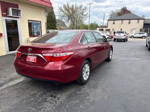 Used 2017 Toyota Camry LE FWD image 6