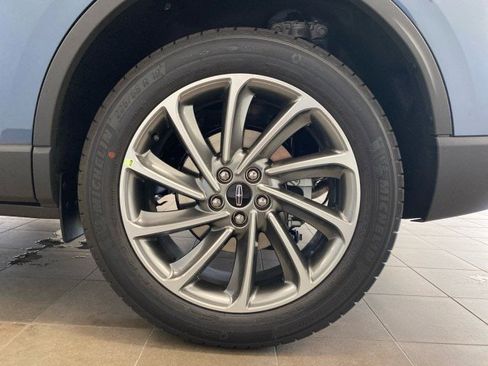 New 2025 Lincoln Corsair AWD w/ Equipment Group 101A image 30