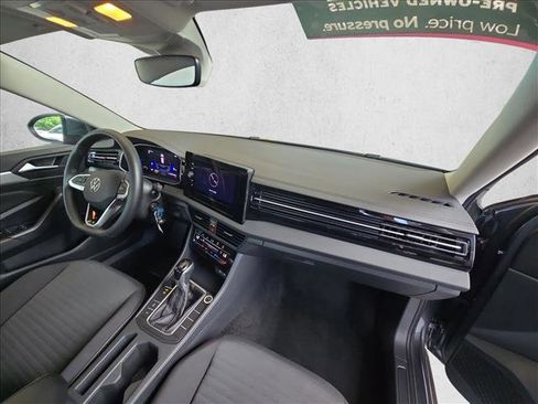 Used 2025 Volkswagen Jetta S FWD image 20