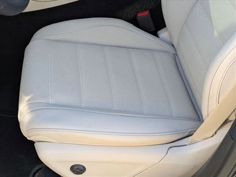 New 2026 Mercedes-Benz GLE 450 4MATIC Coupe image 4