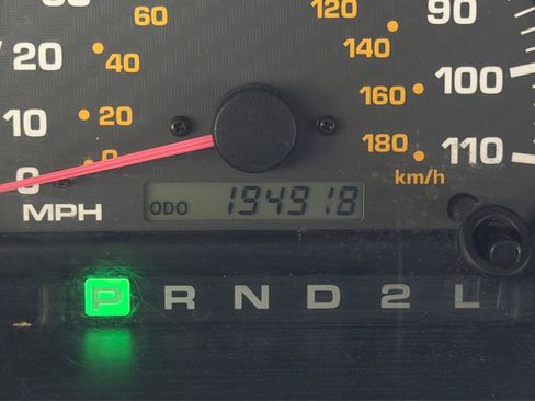 Used 2002 Toyota 4Runner SR5 image 12