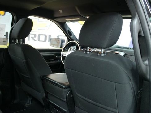 Used 2022 RAM 1500 Classic Warlock AWD/4WD image 10