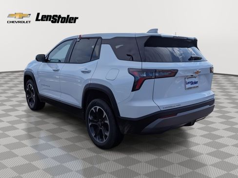 New 2026 Chevrolet Equinox LT w/ Convenience Package II image 2