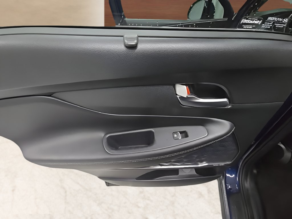 Certified 2023 Hyundai Santa Fe SEL w/ Premium Package FWD image 15