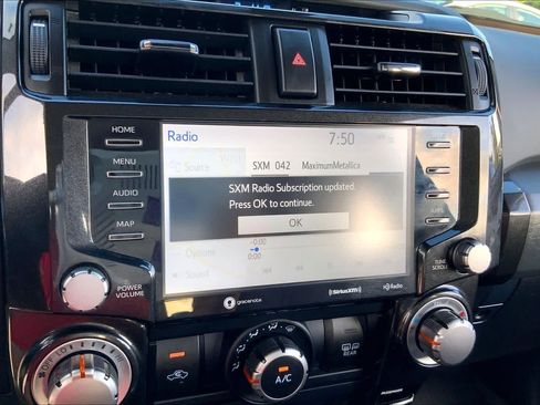 Used 2023 Toyota 4Runner TRD Off-Road Premium w/ Moonroof Package AWD/4WD image 32