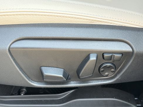 Used 2021 BMW 228i Gran Coupe w/ Convenience Package FWD image 21