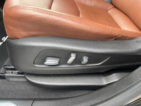 Used 2021 Cadillac XT5 Premium Luxury image 25