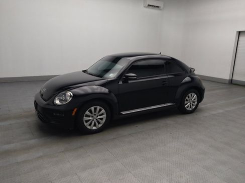 Used 2019 Volkswagen Beetle 2.0T S image 2