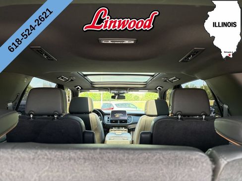 Used 2024 GMC Yukon AT4 AWD/4WD image 14
