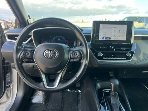 Used 2024 Toyota Corolla XSE FWD image 12