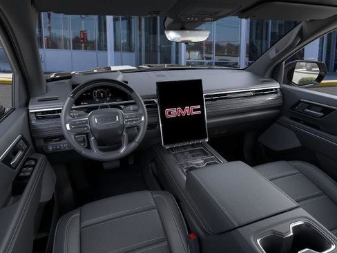 New 2025 GMC Sierra EV Denali image 30
