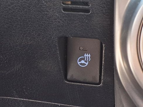 Used 2023 Toyota 4Runner SR5 Premium image 9