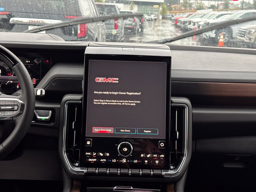 New 2027 GMC Yukon Denali w/ Denali Reserve Package AWD/4WD image 23