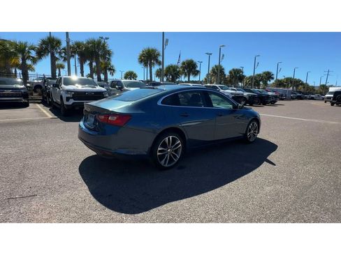 Certified 2025 Chevrolet Malibu LT image 2