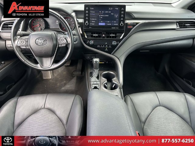 Used 2024 Toyota Camry XSE FWD image 16