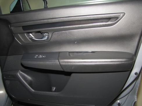 Certified 2025 Honda CR-V LX image 19
