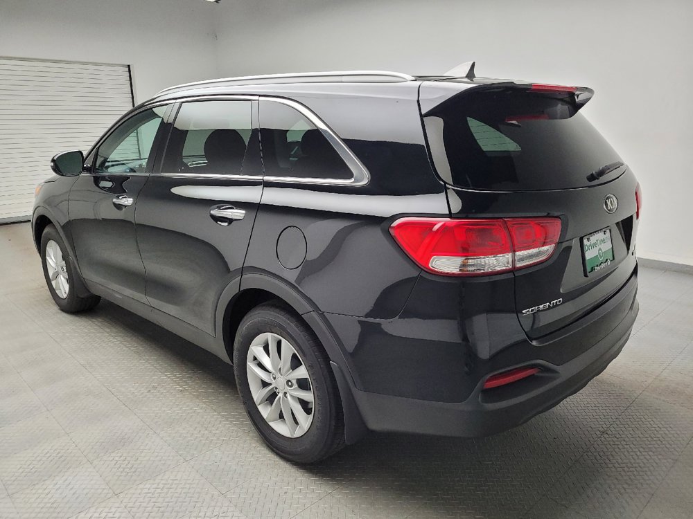 Used 2018 Kia Sorento FWD image 5
