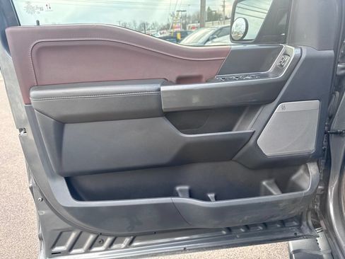 Used 2023 Ford F150 Lariat AWD/4WD image 11