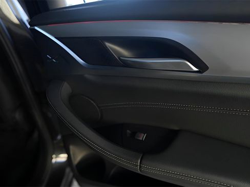 Used 2022 BMW X3 xDrive30i w/ Premium Package 2 image 33