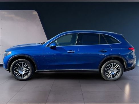 Certified 2025 Mercedes-Benz GLC 300 4MATIC image 2