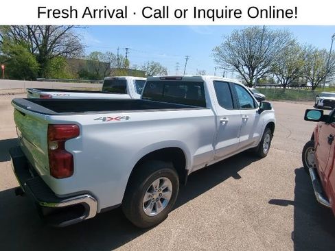 Used 2021 Chevrolet Silverado 1500 LT w/ Convenience Package II image 4
