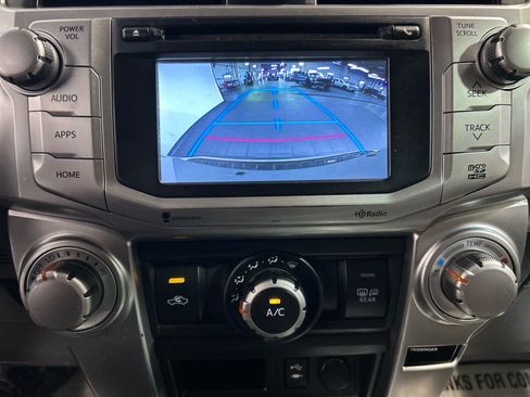 Used 2014 Toyota 4Runner SR5 AWD/4WD image 5